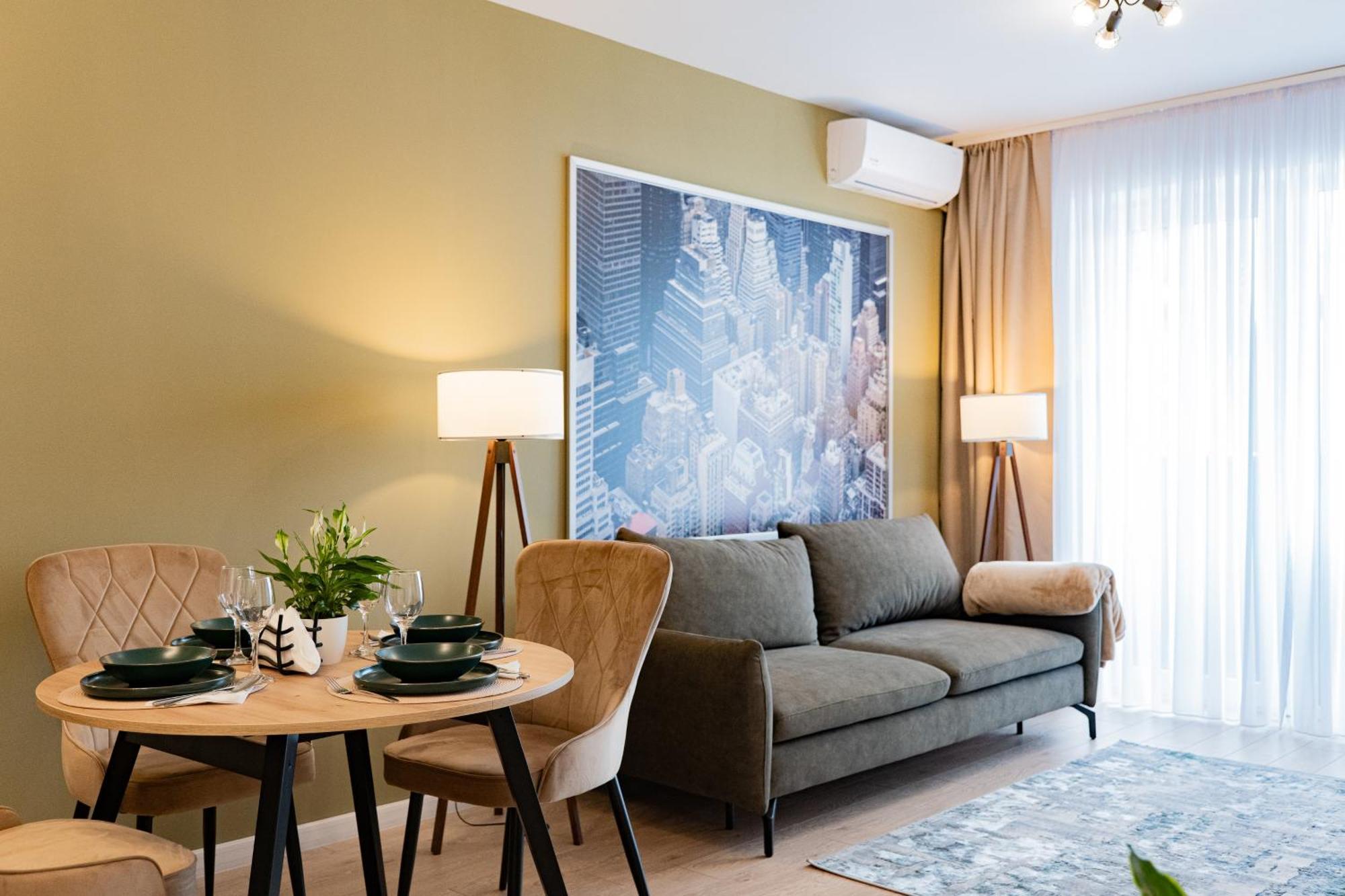 Denis Premium Suite Oradea Exterior photo