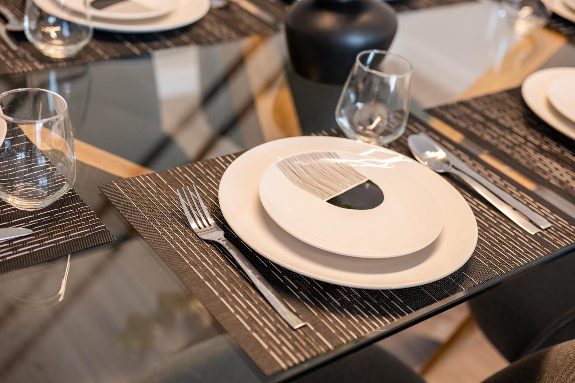 Denis Premium Suite Oradea Exterior photo