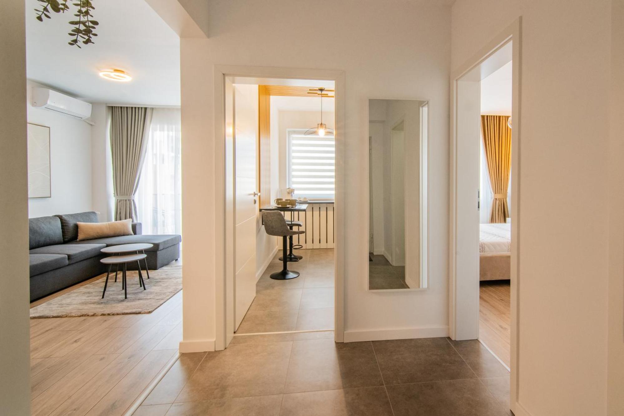 Denis Premium Suite Oradea Exterior photo